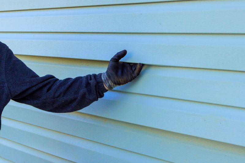 Weather-Friendly Siding Work